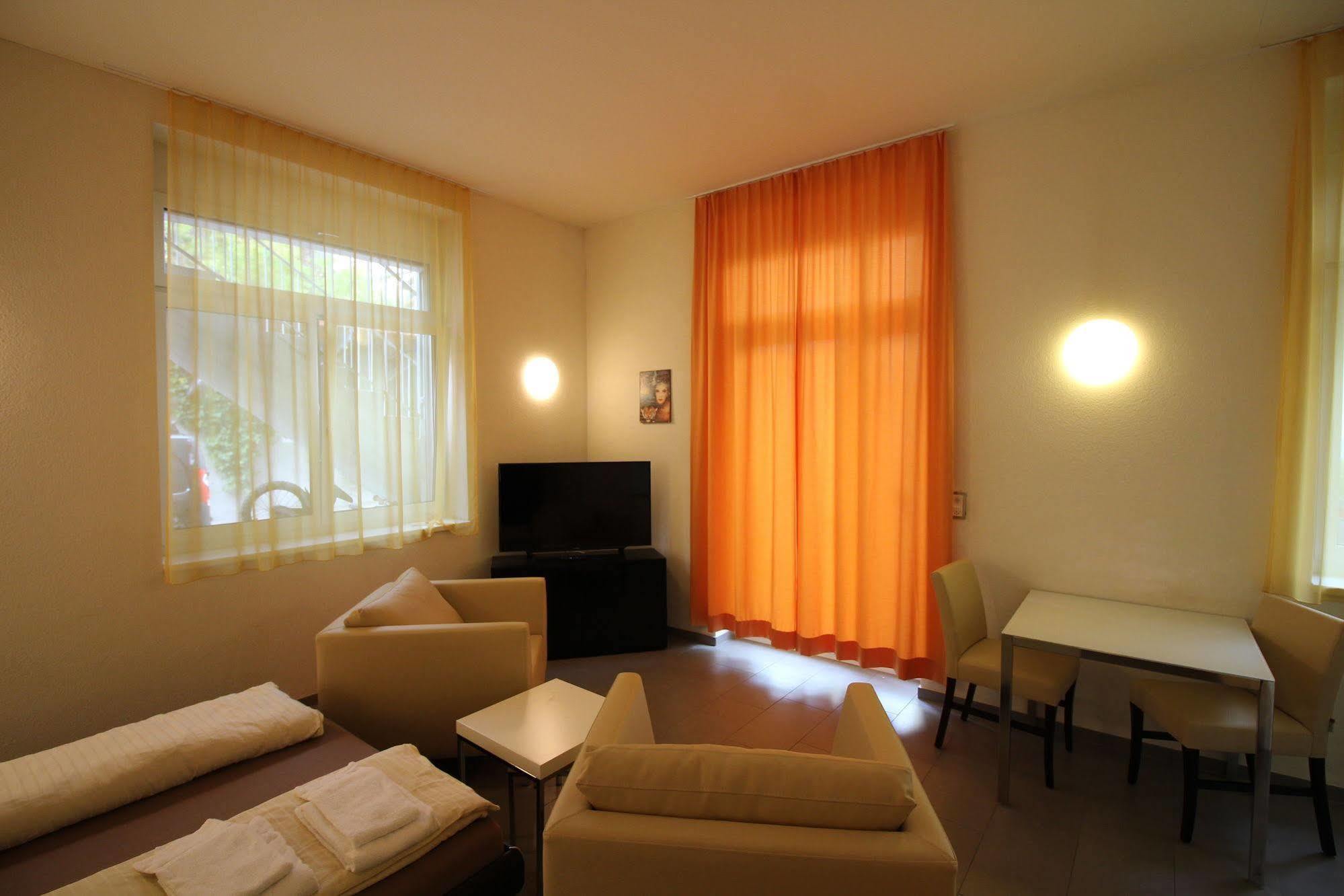 Swiss Star Oerlikon Inn Zurich Luaran gambar