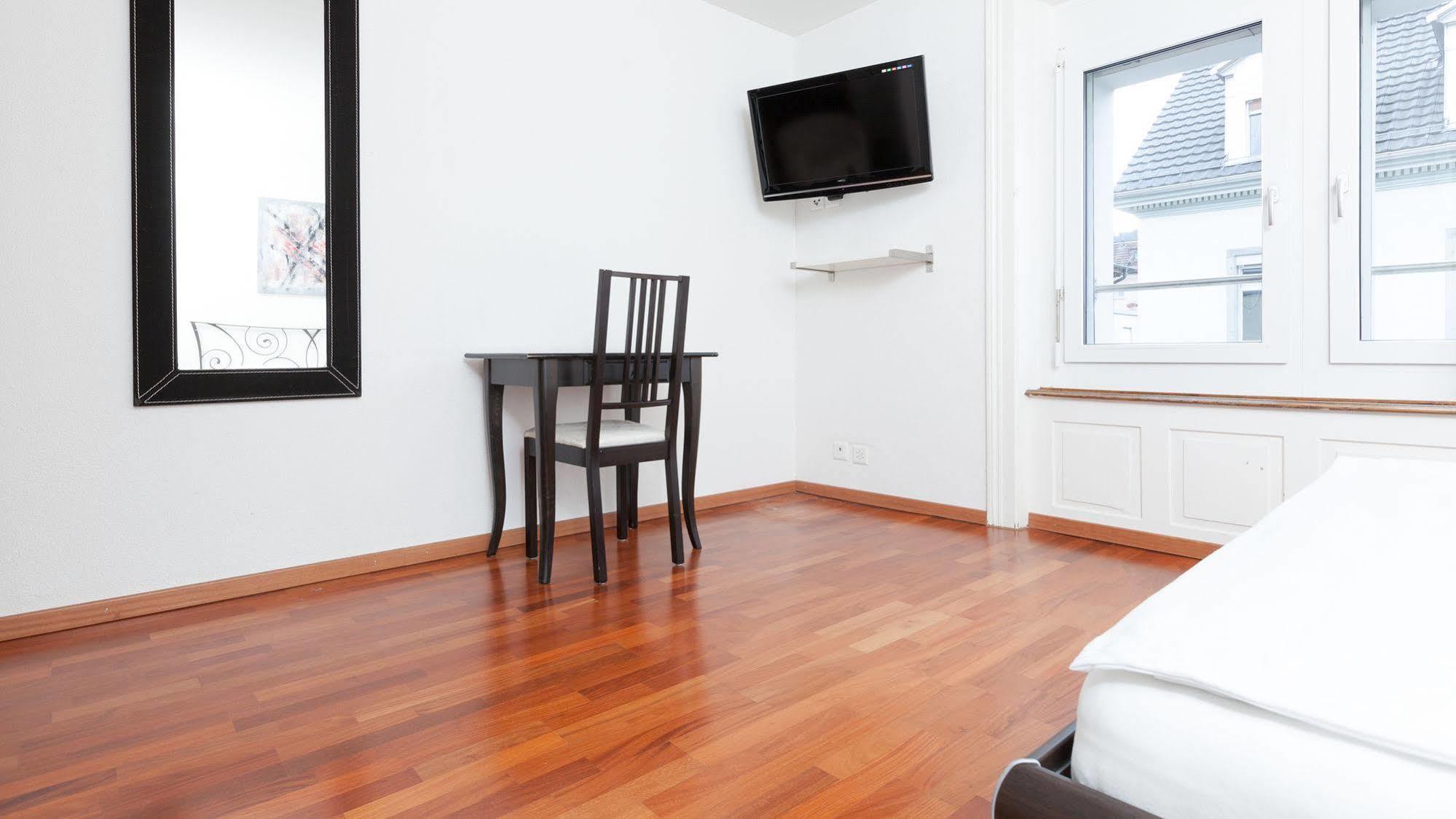 Swiss Star Oerlikon Inn Zurich Luaran gambar